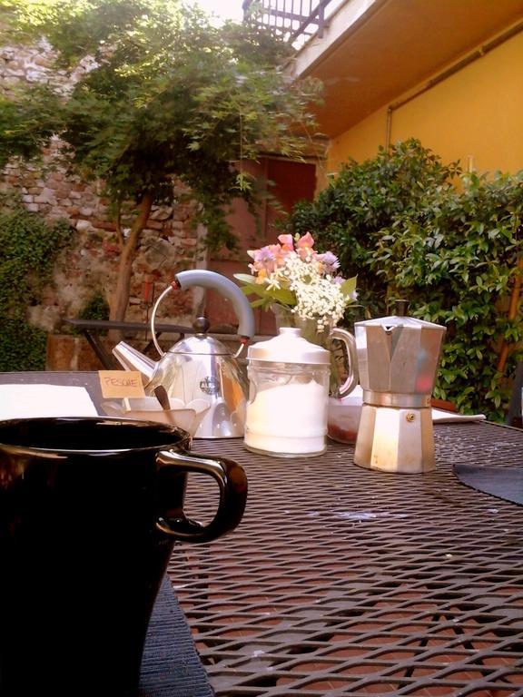 Il Cortiletto Dei Capperi Bed & Breakfast Gassino Torinese Exterior photo