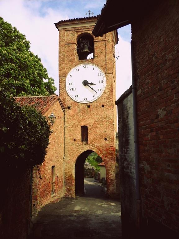 Il Cortiletto Dei Capperi Bed & Breakfast Gassino Torinese Exterior photo