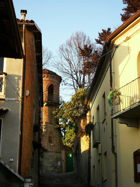 Il Cortiletto Dei Capperi Bed & Breakfast Gassino Torinese Exterior photo